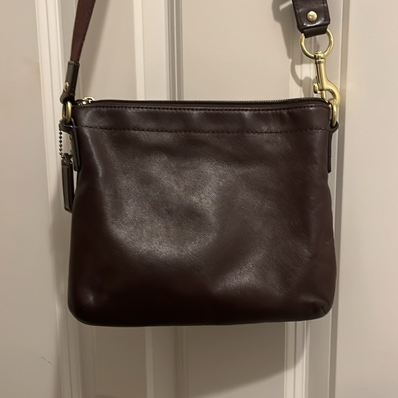 EUC Coach purse with adjustable strap - Picture 4 of 5